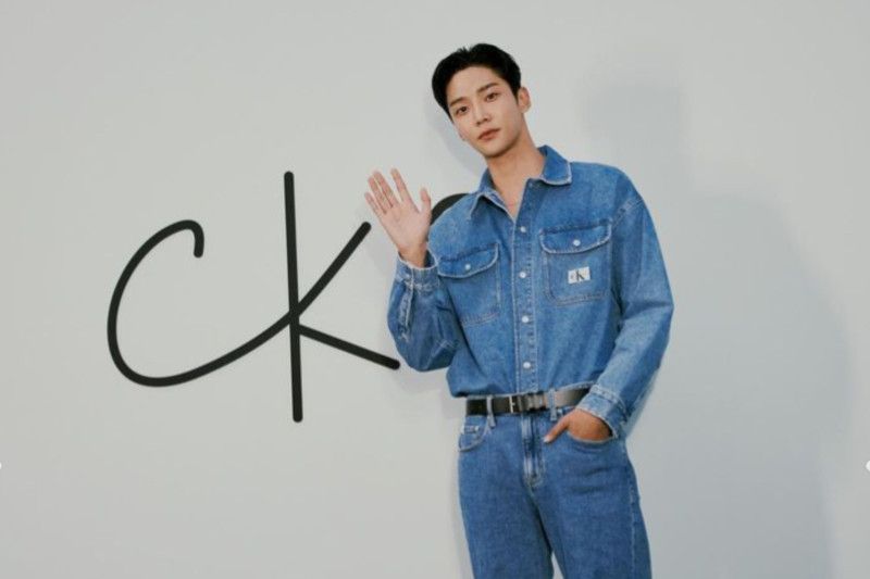 Jadwal wajib militer Rowoon diundur karena alasan kesehatan 