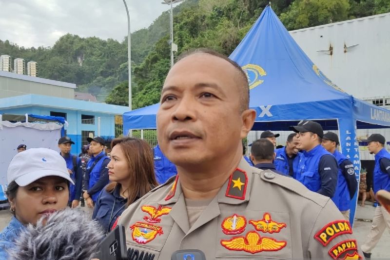 Polda Papua masih selidiki motif teror penembakan di Bandara Nduga