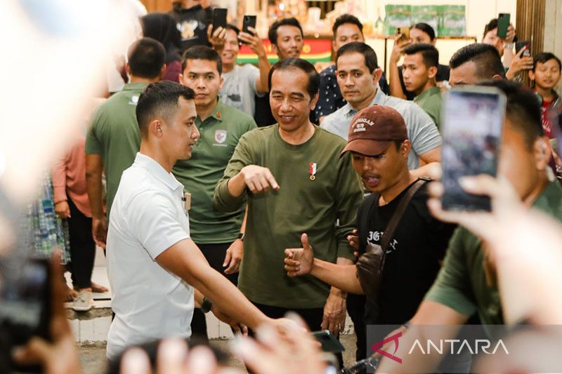 Presiden Jokowi sapa warga di Kawasan Malioboro Yogyakarta