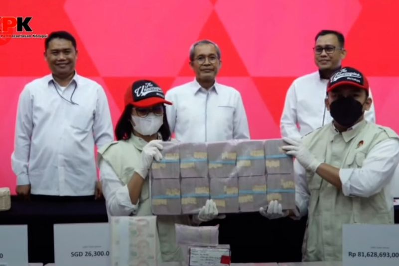 KPK sita sejumlah aset Lukas Enembe, hasil pencucian uang