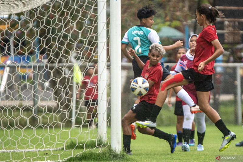 Uji coba timnas wanita Indonesia U-19