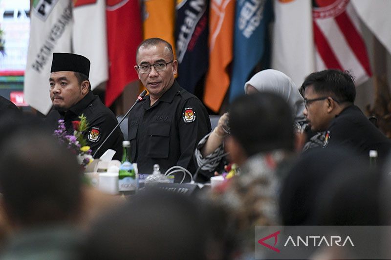 Politik sepekan, masa jabatan kades hingga DPT Pemilu 2024