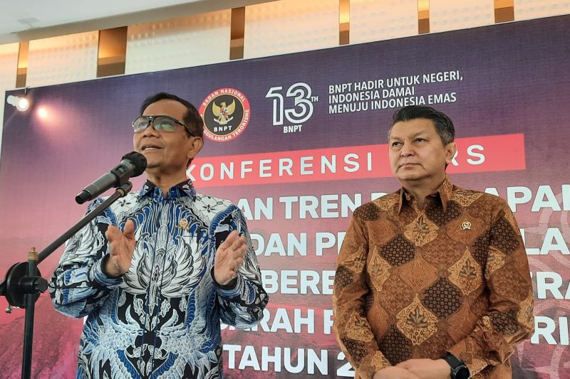 Mahfud sebut BNPT akan dalami dugaan afiliasi Al Zaytun dengan NII