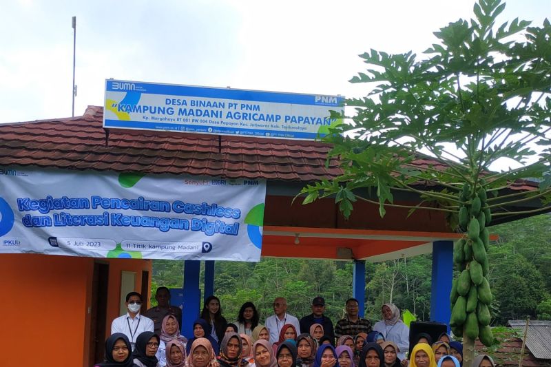 PNM edukasi 1.700 nasabah tingkatkan literasi dan inklusi keuangan