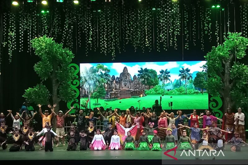 "Ande-Ande Lumutan" hadirkan perpaduan budaya tradisional dan modern