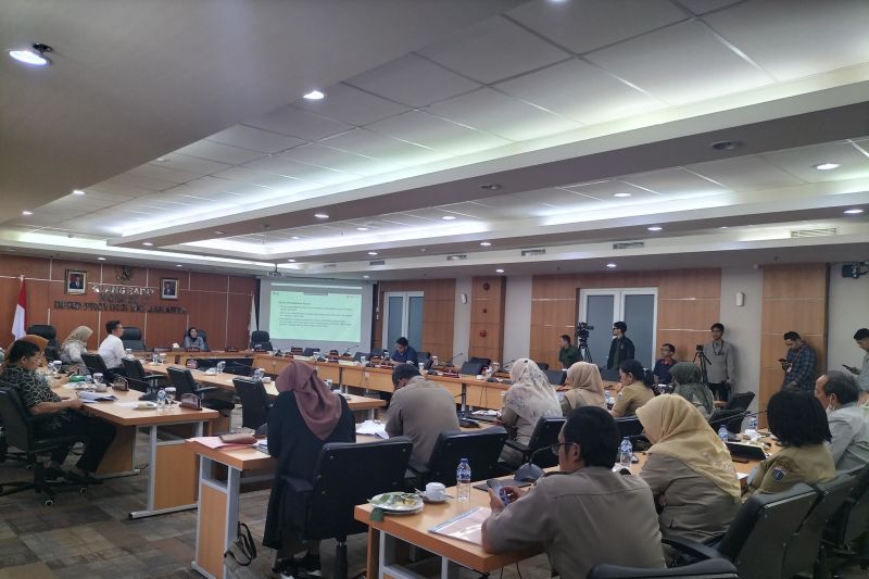 Anggota DPRD DKI pertanyakan warga kelas menengah bisa dapat rusunawa