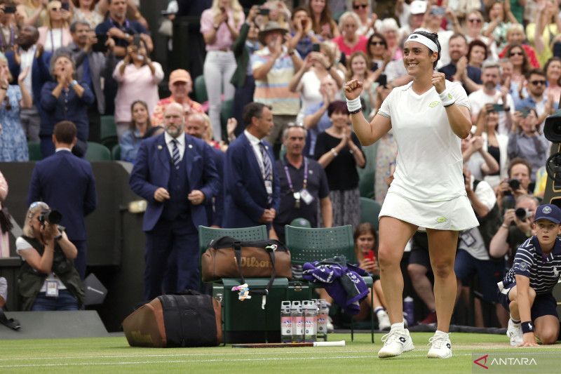 Ons Jabeur atasi perlawanan Sabalenka untuk lolos ke final Wimbledon