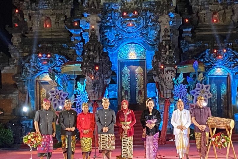 Menkes minta warga Bali rawat kebudayaan saat buka FSBJ 2023