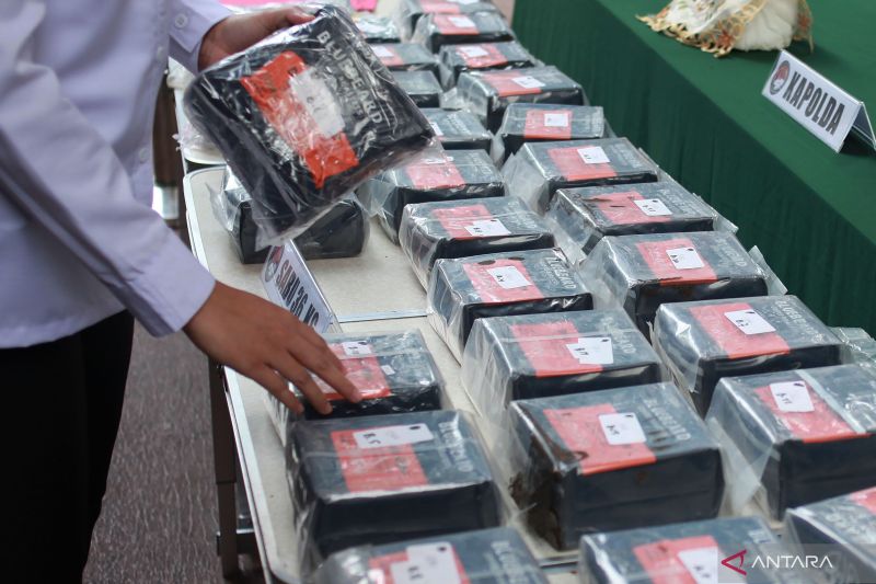 Kriminal kemarin, peredaran sabu hingga penipuan Mario Teguh 