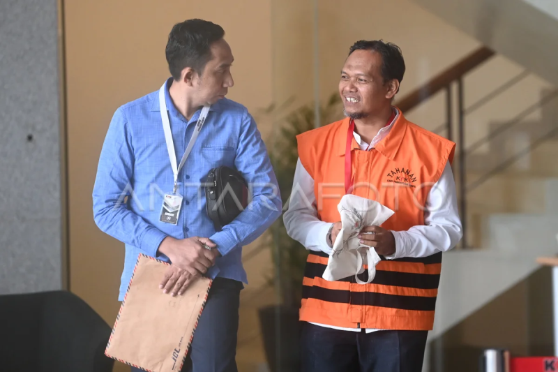 Pemeriksaan Harno Trimadi kasus pengaturan paket perlintasan Jawa Sumatra 