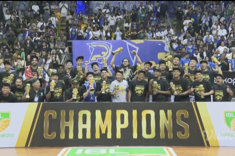 Prawira Harum Bandung juara IBL setelah 25 tahun