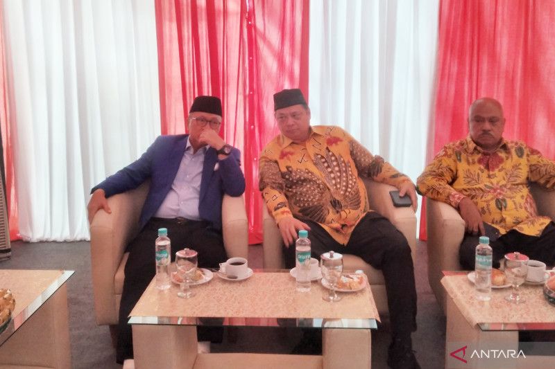 Zulhas: Partai pemerintah kompak hadiri Harlah Ke-25 PKB