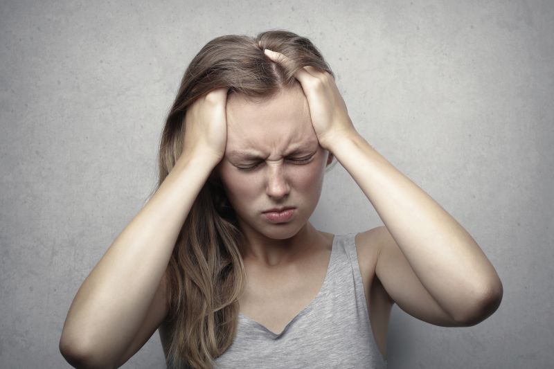 pusing-mendadak-saat-berdiri-ini-penyebab-dan-tips-pencegahannya
