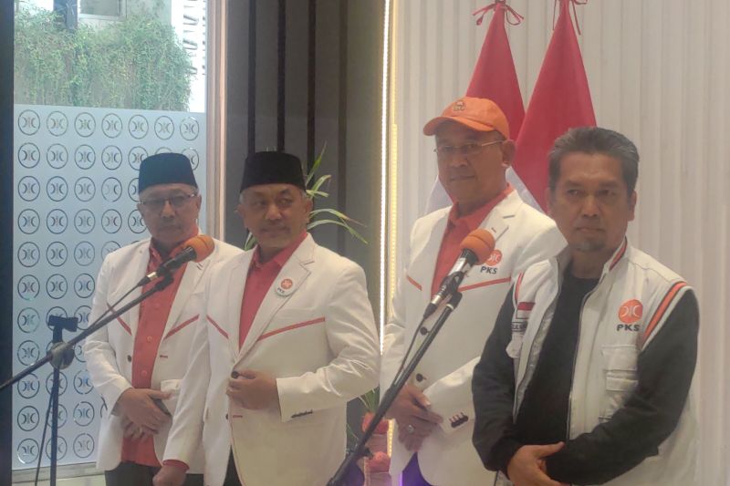 Presiden PKS sampaikan permintaan maaf tak menghadiri Deklarasi Amin di Surabaya