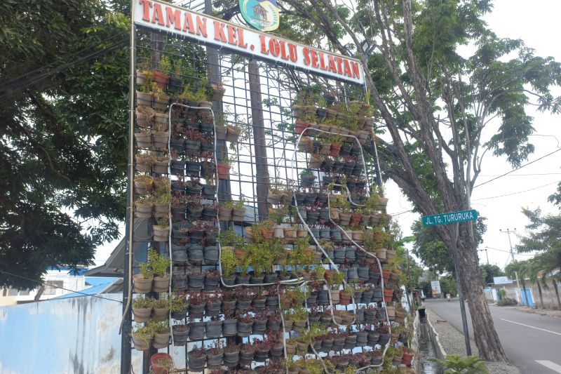 Taman kelurahan Lolu Selatan yang menarik perhatian