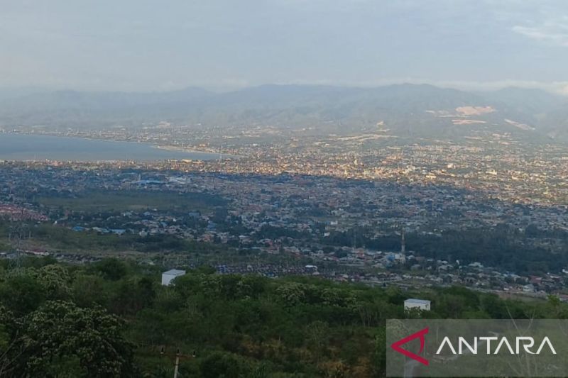 Melihat keindahan Kota Palu Sulawesi Tengah dari ketinggian