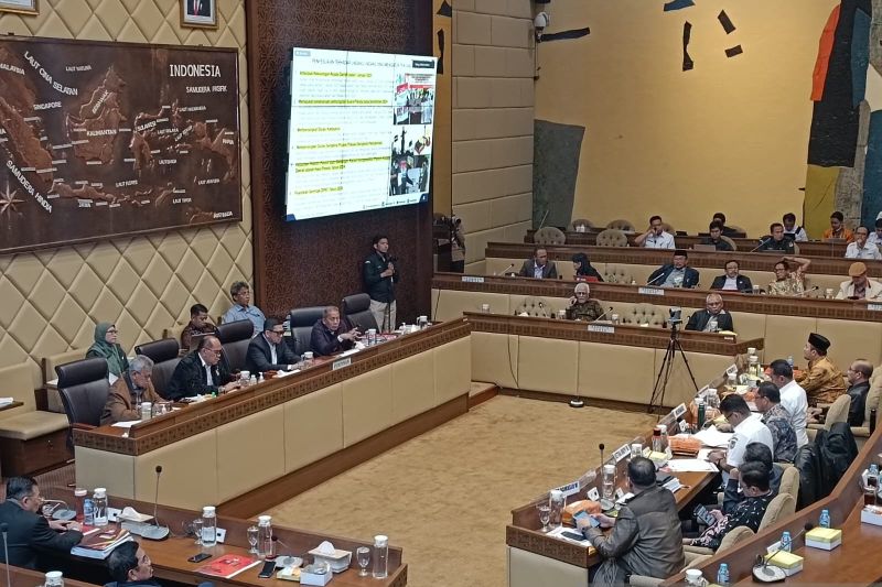 DPR dan Pemerintah bahas lebih lanjut perpu majukan Pilkada 2024