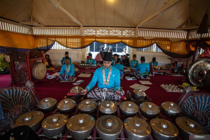 Gamelan Indonesia menggema di Festival Jazz Ekuador