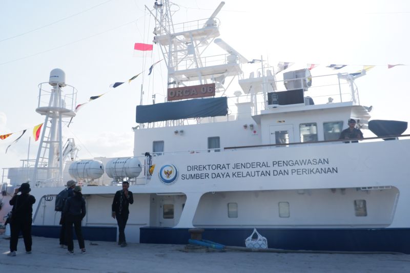 Kementerian menggunakan satelit nano untuk memantau kapal penangkap ikan di Indonesia
