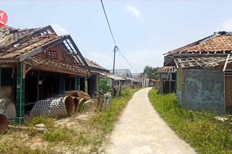 Potret Kampung Karian yang akhir tahun nanti ditenggelamkan jadi waduk
