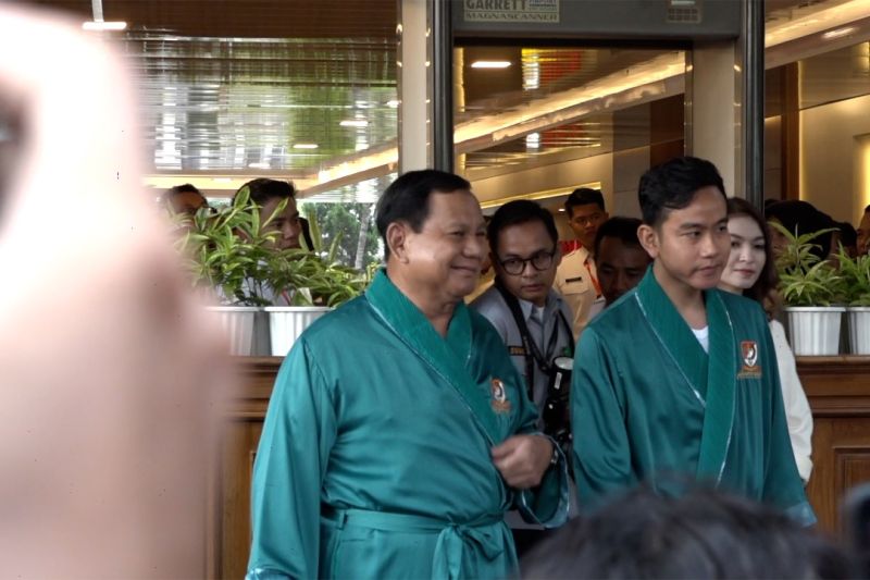 Tiba di RSPAD, Prabowo-Gibran jalani rangkaian tes kesehatan
