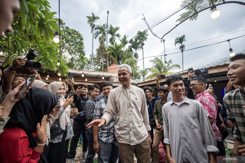 Diskusi Ganjar Pranowo dan generasi Z di Palembang