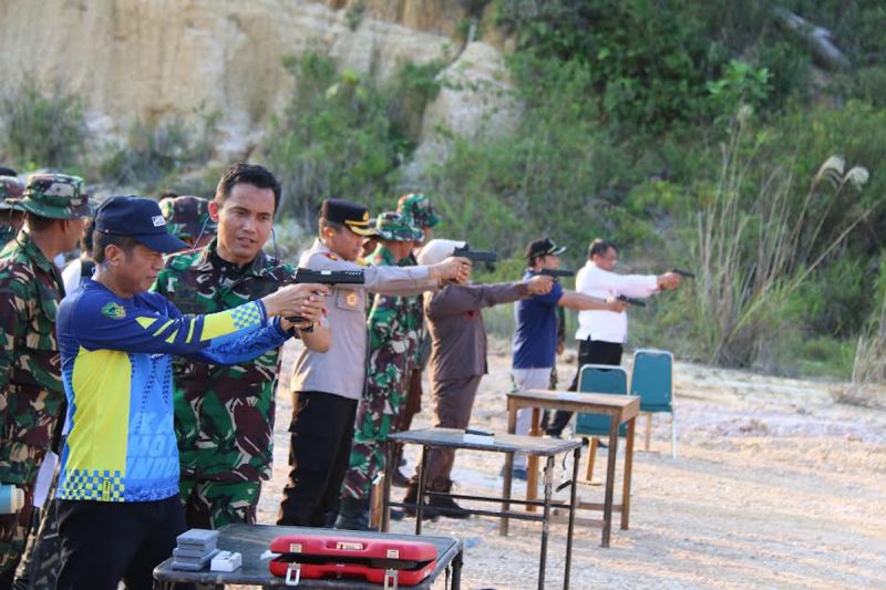 Pj Bupati Barut apresiasi rencana pembuatan lapangan menembak standar nasional