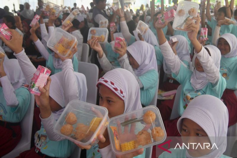 Menkes: Peningkatan gizi mesti diiringi faskes gratis dan merata