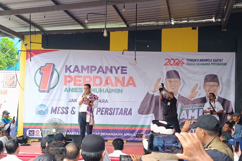 Anies: Selendang pemberian warga jadi simbol untuk menggendong harapan
