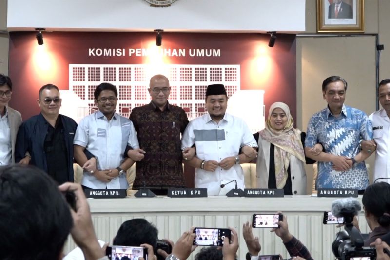 Tunjuk.id - KPU Tetapkan Tiga Pasangan Capres-cawapres Pemilu 2024