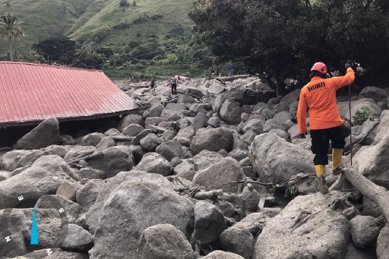 Bupati: 14 rumah rusak akibat banjir bandang di Humbang Hasundutan