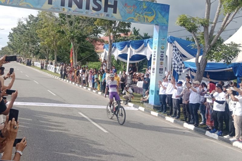 Pembalap Thailand Sakcan Phodigam juara etape I Tour de Siak