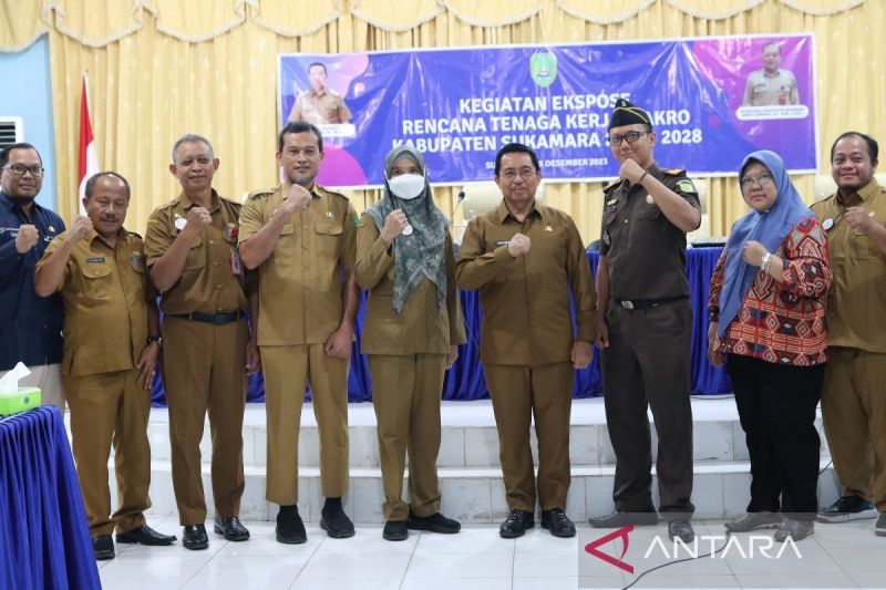 Pemkab Sukamara evaluasi tantangan di bidang ketenagakerjaan