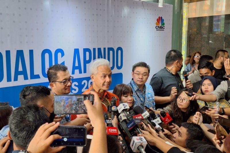 Ganjar berkomitmen beri kepastian hukum bagi investor asing di RI