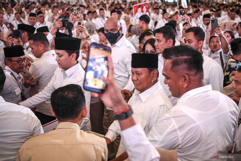 Iwan Bule dan Titiek Soeharto dilantik jadi petinggi Gerindra