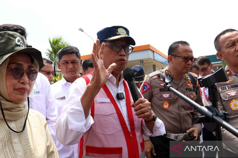 Menhub tinjau persiapan Pelabuhan Ketapang  jelang libur Natal