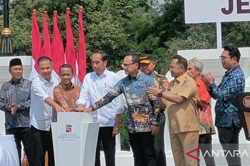 Presiden Jokowi resmikan Jembatan Otista Kota Bogor