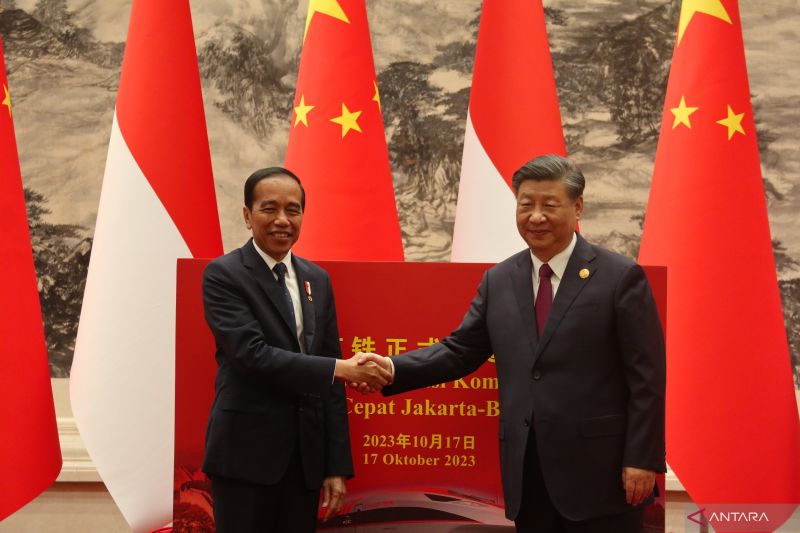 Hoaks! Foto kesepakatan pelunasan utang Indonesia terhadap Tiongkok