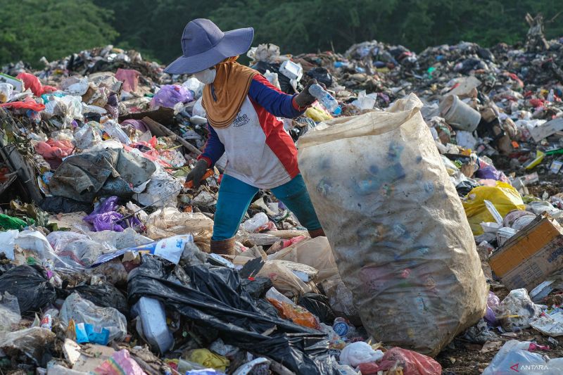 Sampah Tahun Baru di Kendari Mencapai 270 Ton