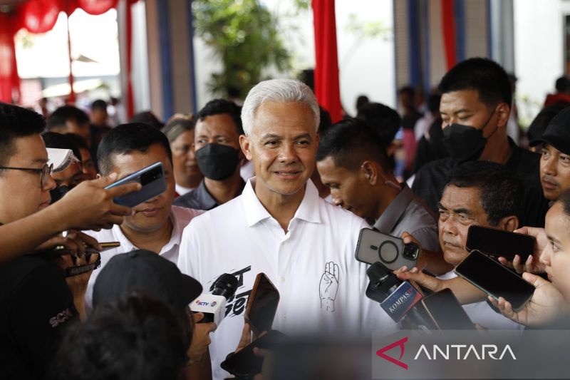 Ganjar respons data pertahanan tak bisa dibuka seperti "toko klontong"