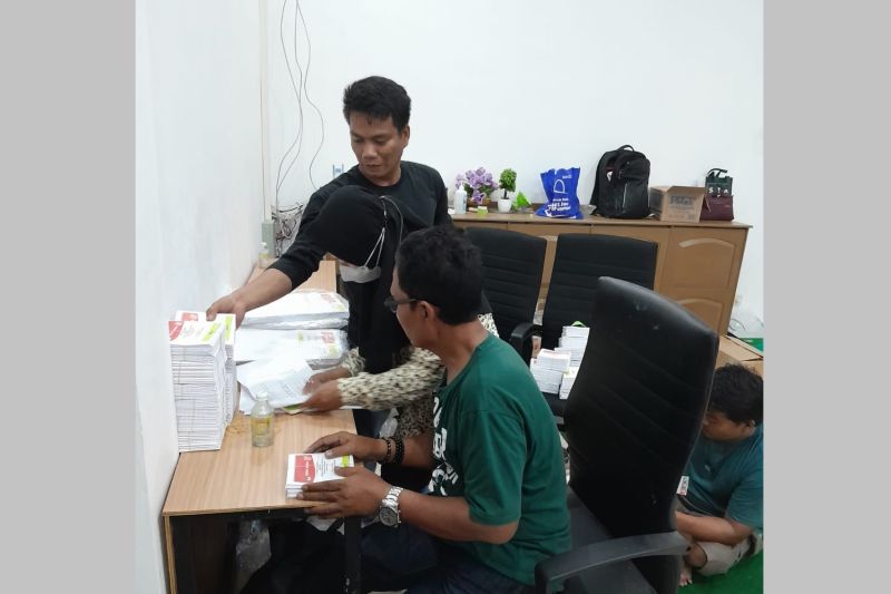 KPU Palangka Raya libatkan penyandang disabilitas sortir dan lipat surat suara