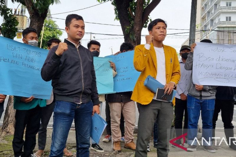 Mahasiswa Jatim: Selebaran "tolak pelanggar HAM" bukan kampanye hitam