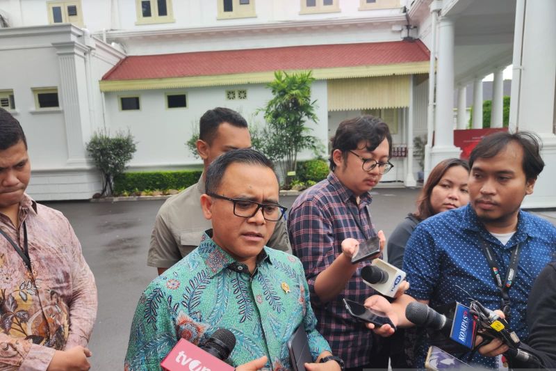 Menpan RB minta KASN tindaklanjuti laporan pelanggaran netralitas ASN