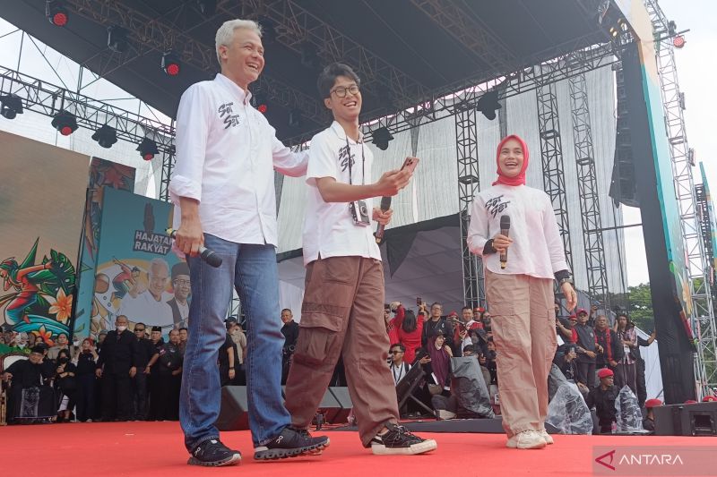 Hadiri kampanye, Alam Ganjar ajak Ganjar-Atikoh nyanyikan "Rumah Kita"