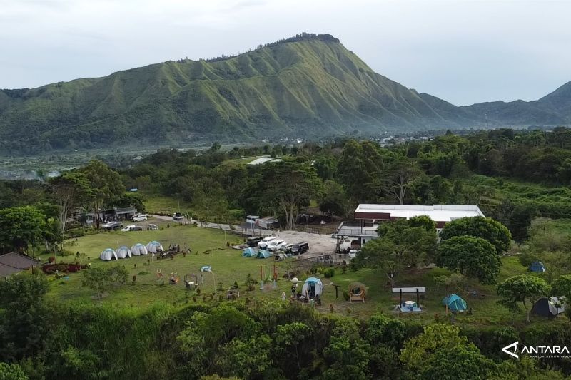 Foto udara kawasan wisata Sembalun