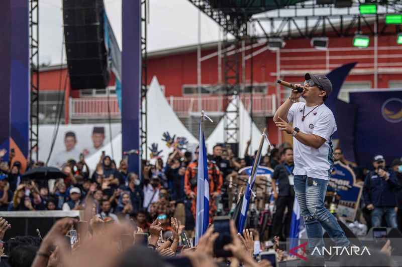 Kampanye terbuka partai Nasdem di Palembang