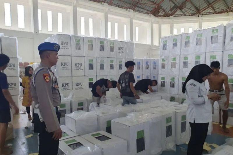 Polres Rokan Hilir Riau kawal ketat pergeseran surat suara pemilu