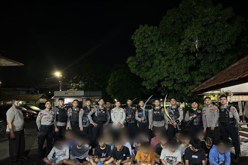 Polisi tangkap 28 remaja yang hendak tawuran di Jakbar