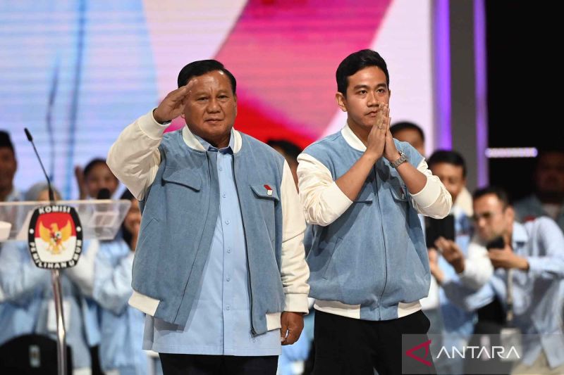 Prabowo: Seluruh penyelenggara negara harus diperbaiki gajinya