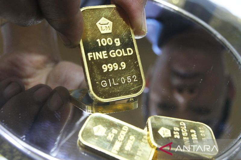 Harga emas Antam meroket ke angka Rp1,335 juta per gram